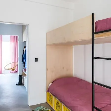 아파트 Zacht Zilt 브레데네